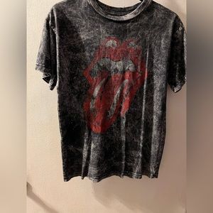 Woman’s Rolling Stones T-shirt size small